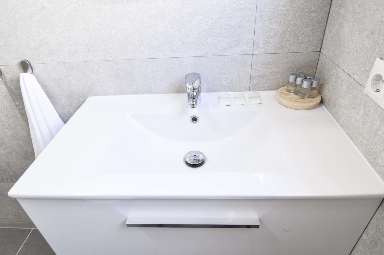 Letmalaga Sweet Family Apartment Bagian luar foto